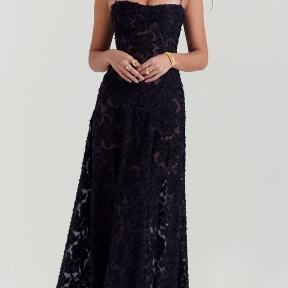 House of CB Black 'Seren' Floral Lace Back Maxi Dress Size L+ - Picture 5 of 5